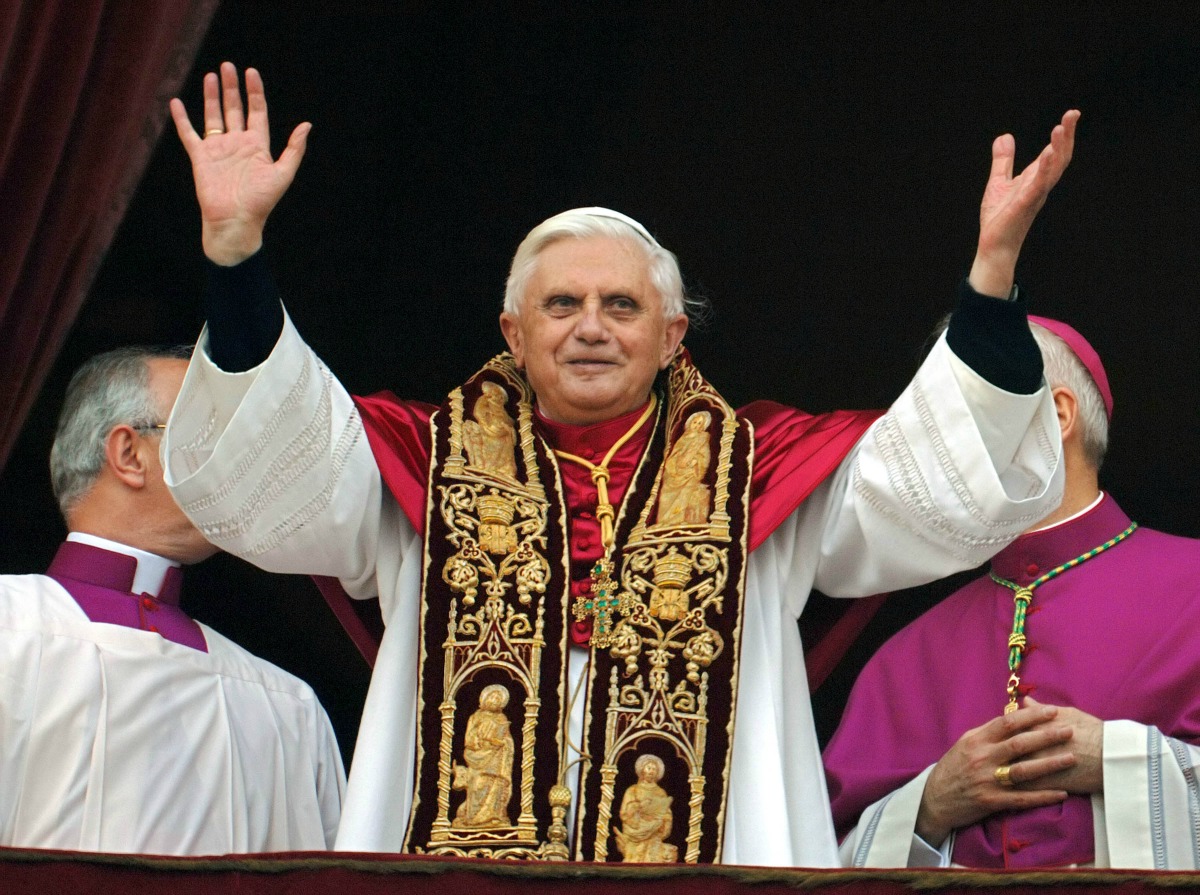 the-papacy-and-the-catholic-act-of-faith-called-to-communion