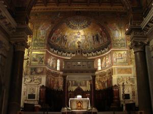 Altar and sanctuary of Santa Maria in Trastevere